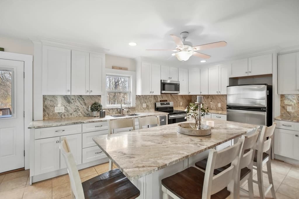 Fantasy Brown dolomite countertop Hudson