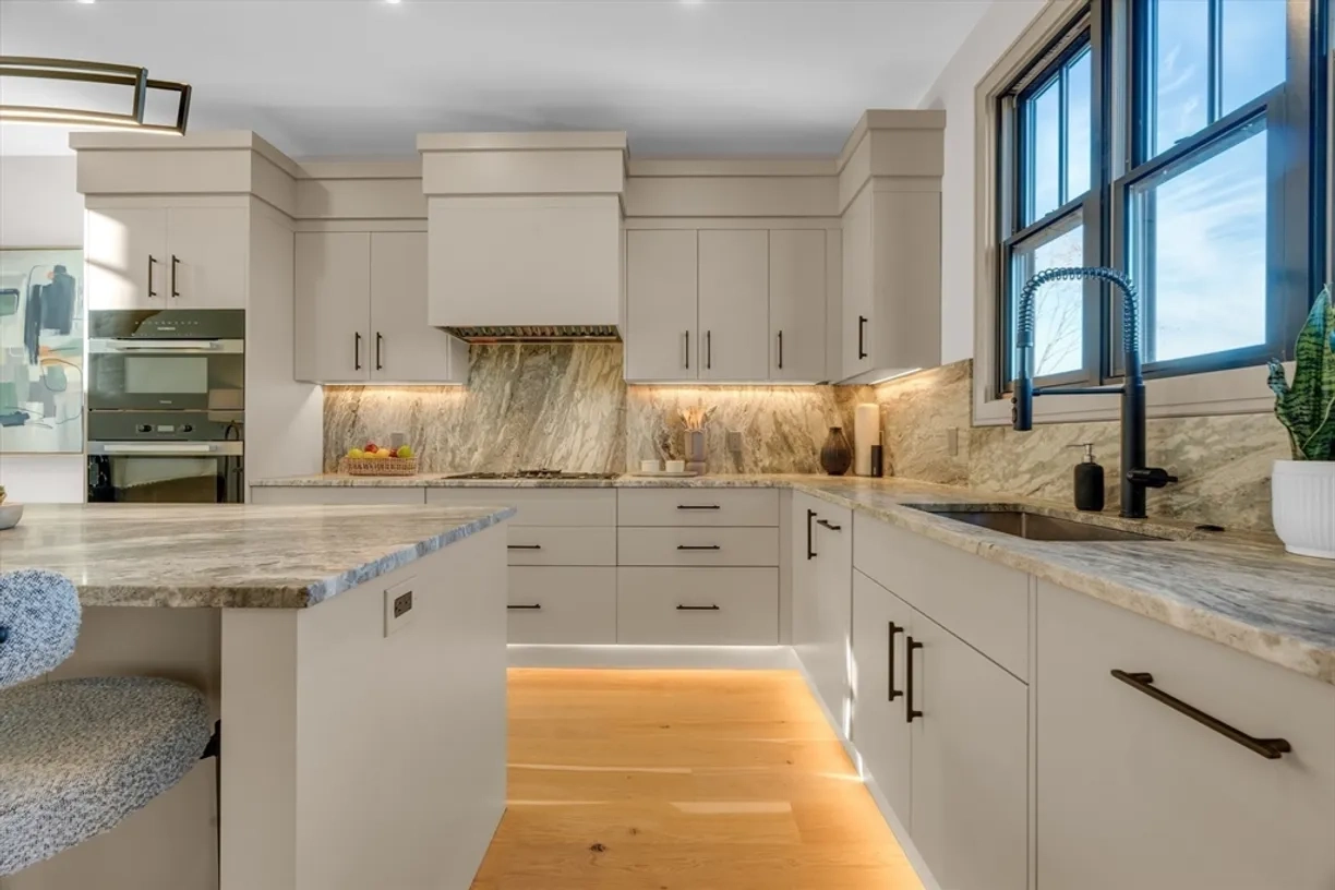 Fantasy Brown Dolomite kitchen and splash - Lexington, MA